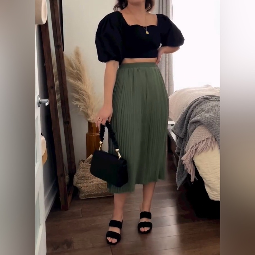 Sage Green Pleated Skirt - Picture 3 of 9